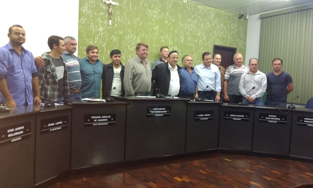 Em visita a Cruz Machado, Deputado Estadual anuncia emendas parlamentares.